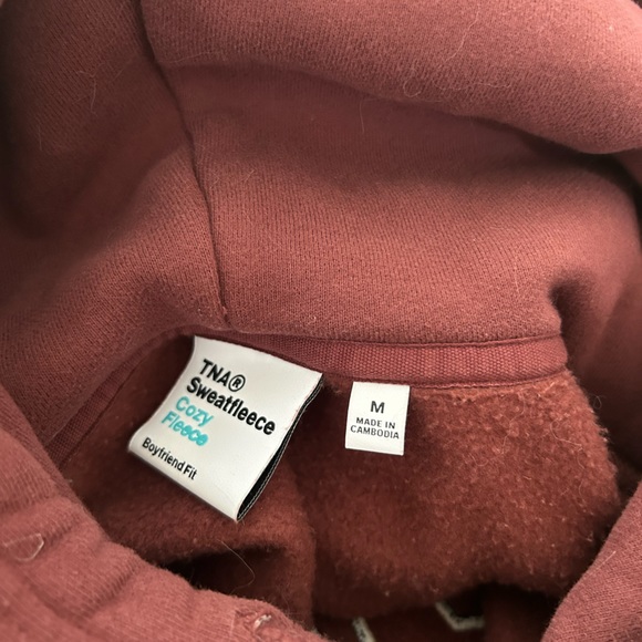Bergundy Aritzia hoodie. Size medium - Picture 3 of 3